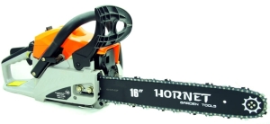 Piła Spalinowa z silnikiem dwusuwowym 